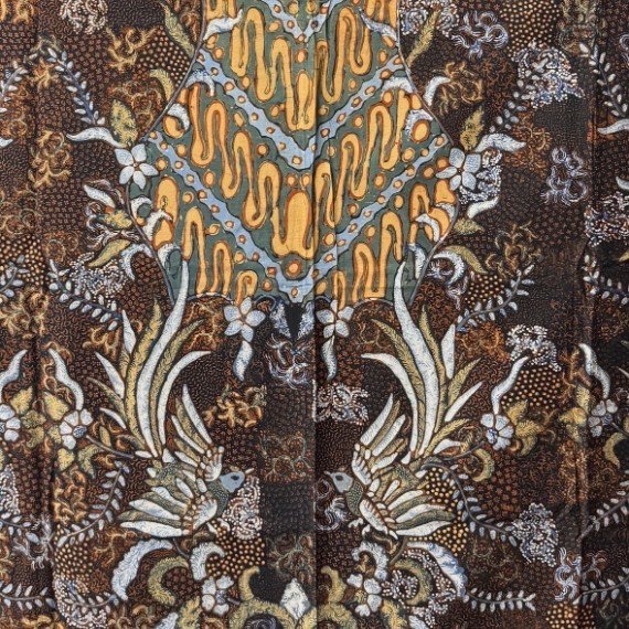 Batik Tulis Lasem Classic with Natural Dye